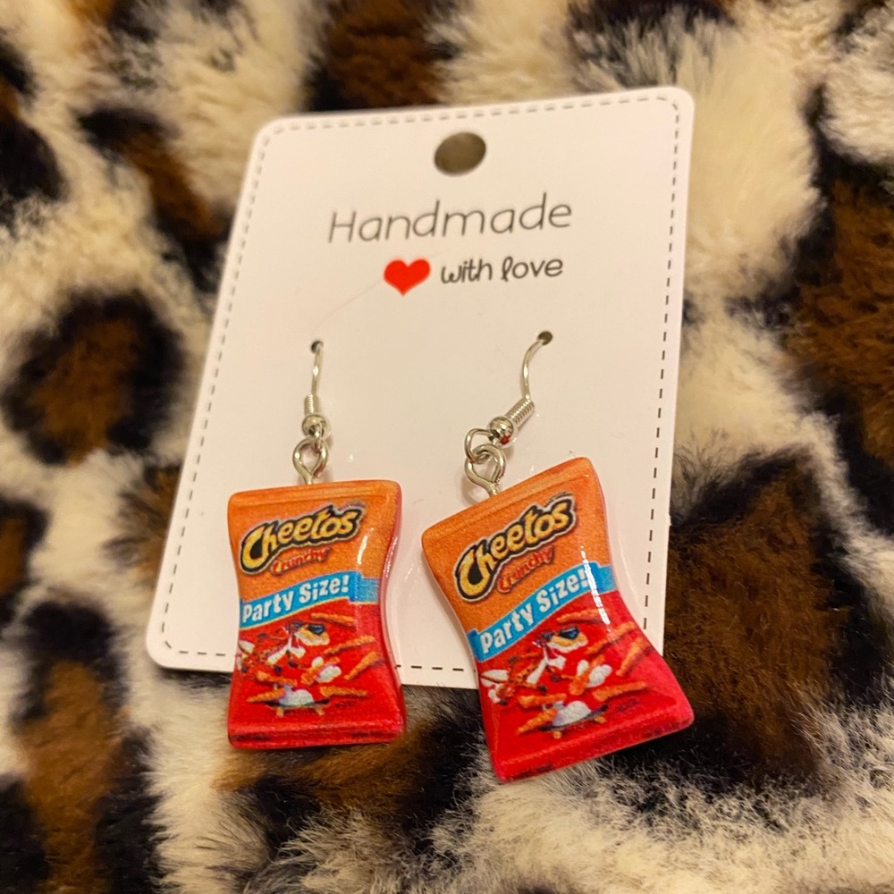 CHEETOS SNACK HANDMADE EARRINGS ❤️🔥 - Picture 4 of 4